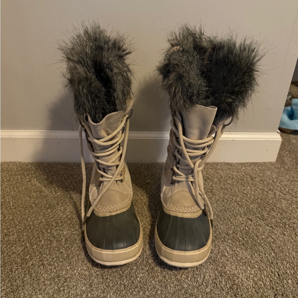 SOREL Women's Joan of Arctic Waterproof Insulated Winter Boot